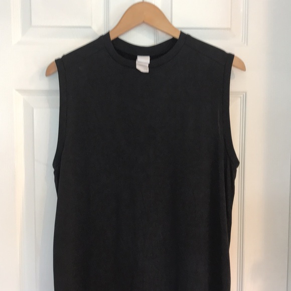 Lolë Aurora modal sleeveless t-shirt dress - Picture 4 of 7